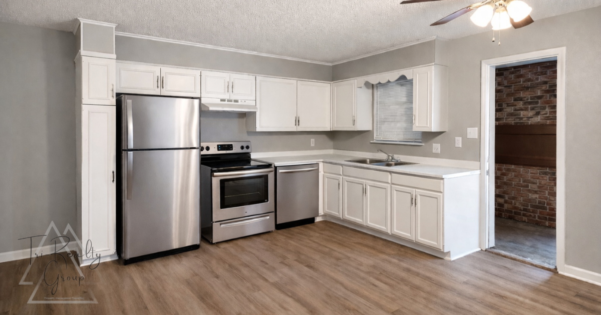 425 Westlawn Dr. Apt. 19